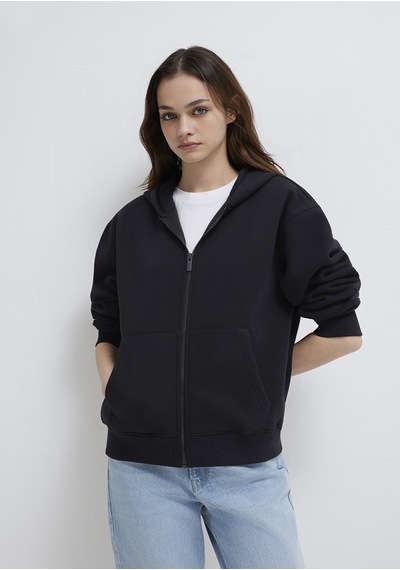 Mavi - Mavi Logo Nakış Detaylı Kapüşonlu Siyah Sweatshirt 1s10532-900 Siyah