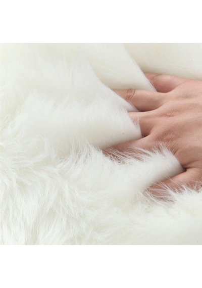 Saraz Halı Puffy Peluş Yumoş Beyaz