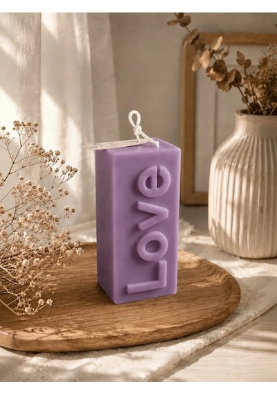 Mumelia Love Yazılı - Doğal Soya Blok Dekoratif Mum - Mor