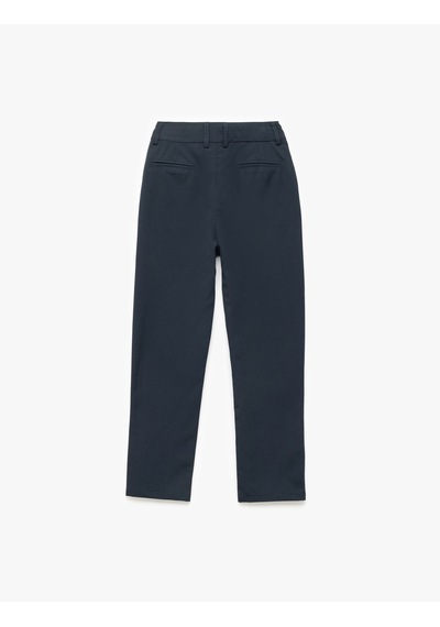 Koton Viskon Karışımlı Dar Kesim Düğmeli Cep Detaylı Basic Pantolon Lacivert 6wkb40004tw Lacivert Koton Viskon Karışımlı Dar Kesim Düğmeli Cep Detaylı Basic Pantolon Lacivert 6wkb40004tw Lacivert
