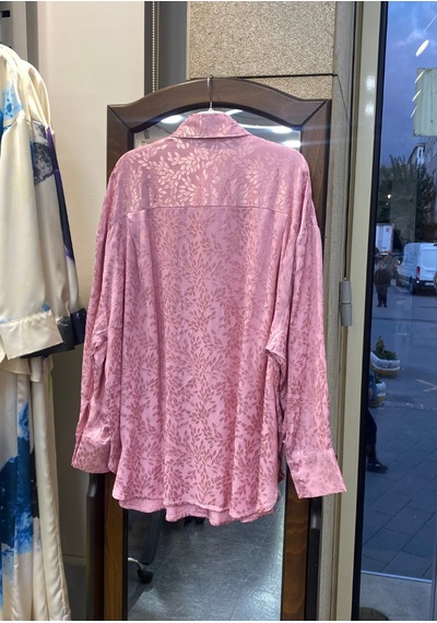 Pera Moda İç Göstermeyen Jakarlı Oversize Uzun Şık Kadın Gömlek Pembe