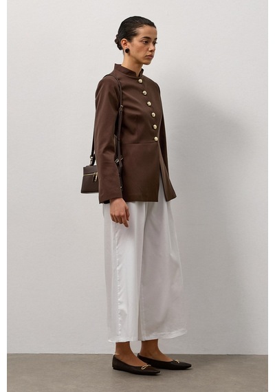Molene Kahverengi Gold Düğme Detaylı Belden Oturmalı Klasik Ceket