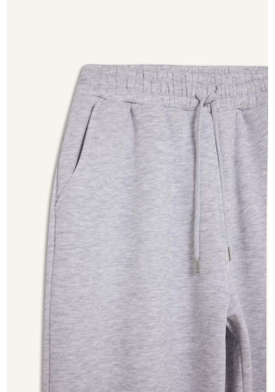 Defacto Basic Düz Cepli Beli Bağcıklı Kalın Jogger Eşofman Altı F9622ax25augr93 Gri