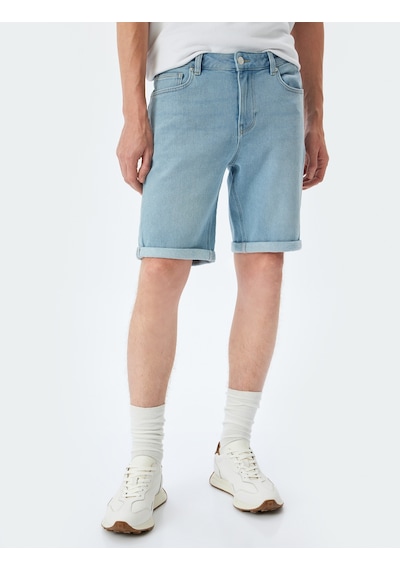 Koton Bermuda Pamuklu Cep Detaylı Slim Fit Kot Şort Açık İndigo 5sam40006ıd Açık İndigo Koton Bermuda Pamuklu Cep Detaylı Slim Fit Kot Şort Açık İndigo 5sam40006ıd Açık İndigo