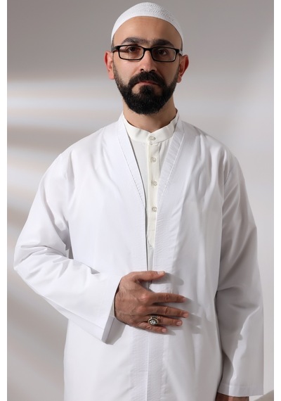 Beyaz Erkek Namaz Elbisesi V Yaka Düğmesiz Önü Açık Namaz Cübbesi 001