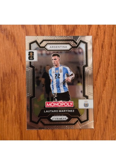 Prizm Monopoly Lautaro Martínez No. 2 Lisanlı Oyun Kartları - Silver