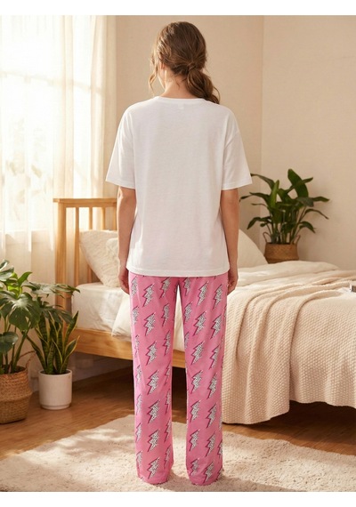 Yumuşak Penye Şimşek Desenli Uzun Pijama Takımı Konforlu Model Bej