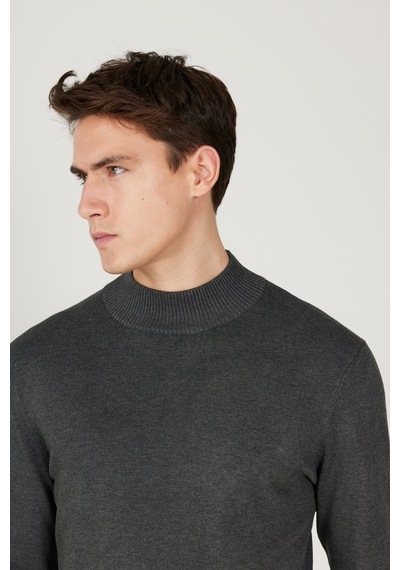 AC&Co / Altınyıldız Classics Erkek Antrasit-melanj Standart Fit Normal Kesim Yarım Balıkçı Yaka Triko Kazak Antrasit Melanj AC&Co / Altınyıldız Classics Erkek Antrasit-melanj Standart Fit Normal Kesim Yarım Balıkçı Yaka Triko Kazak Antrasit Melanj