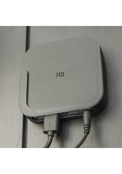 Xiaomi Mi Tv Box S İle Uyumlu Duvar Montaj Aparatı Dayanıklı Plastik Tutucu