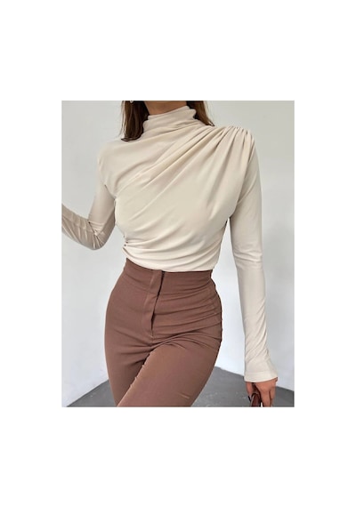 Unika Boutique Kadın Kahverengi Dik Yaka Omuz Ve Bel Büzgülü Uzun Kollu Bluz Bej