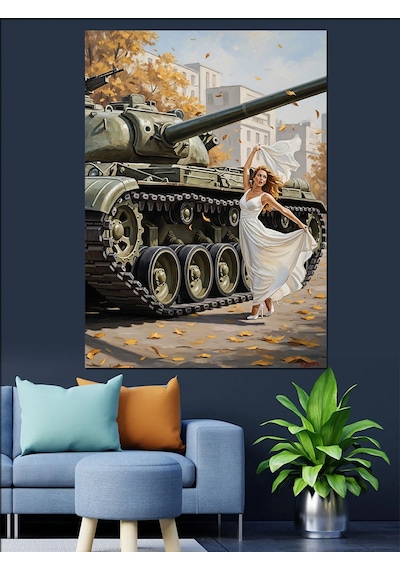 Ahşap Tablo Tank Önünde Gelinlikli Kadın