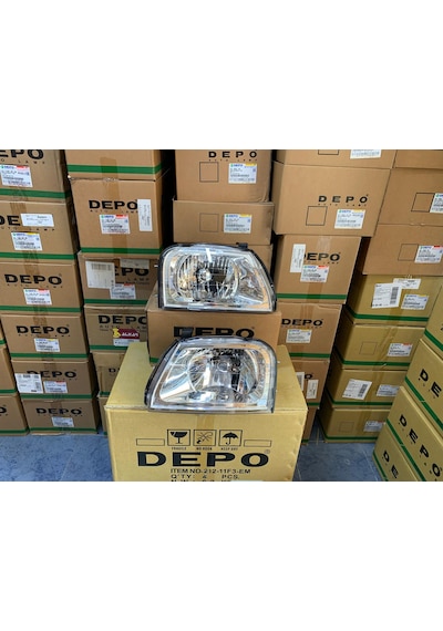 Mitsubishi L200 1999-2005 Arası Depo Sağ Ve Sol Far Takım Mr439533 / Mr439534