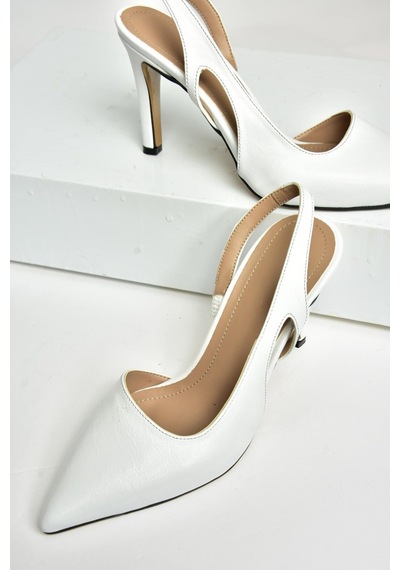 Fox Shoes U404589409 Beyaz İnce Topuklu Kadın Ayakkabı Beyaz