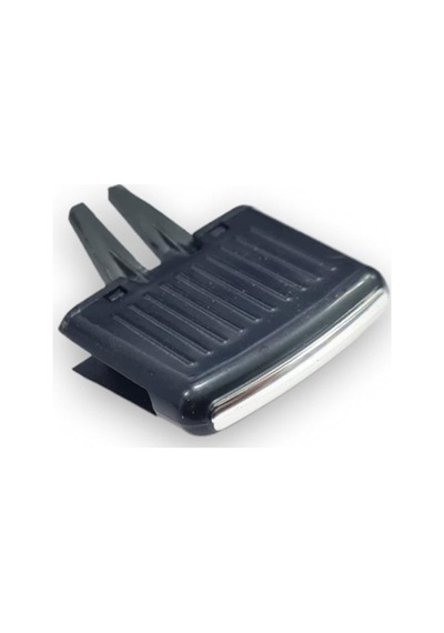 VW Golf 5 04-08 Sağ Havalandırma Izgara Yön Tuşu 1K0819704D 1 Ad