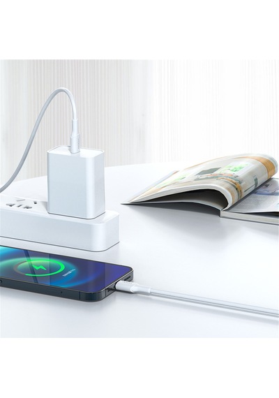 Z18 Type-c To Lightning Hızlı Data/şarj Kablosu Pd 20w 1mt Beyaz