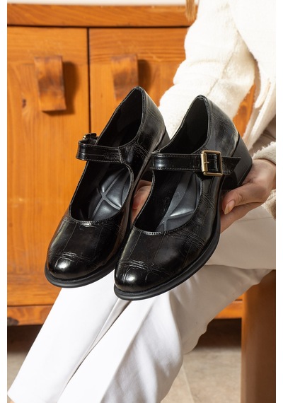 Dabab Shoes Clarıssa Kadın Siyah Ortopedik 4 Cm Topuklu Tokalı Yuvarlak Burun Balerin Babet Klasik Ayakkabı Dabab Shoes Clarıssa Kadın Siyah Ortopedik 4 Cm Topuklu Tokalı Yuvarlak Burun Balerin Babet Klasik Ayakkabı