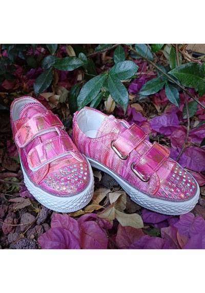 Scarpe Magiche Pembe Pile Kız Çocuğu Ayakkabısı Işıklı 31-35 Numara Arası Işıksızdır Pembe Scarpe Magiche Pembe Pile Kız Çocuğu Ayakkabısı Işıklı 31-35 Numara Arası Işıksızdır Pembe
