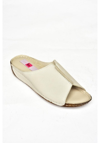 Fox Shoes P555064003 Bej Hakiki Deri Kadın Terlik Bej