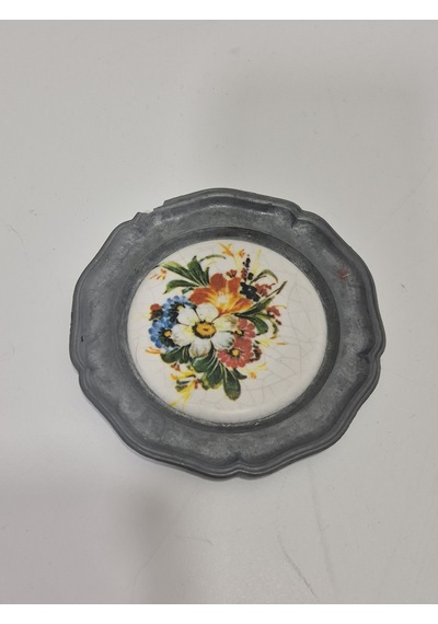 Vintage Zınn Çerçeveli Dekoratif Çiçek Temalı Duvar Tabağı 10cm 006