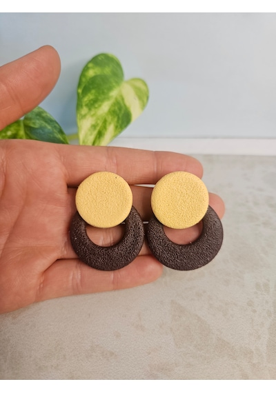 El Yapımı Polimer Kil Küpe - Paslanmaz Çelik Aparatlı Sarı Ve Acı Kahve Dokulu Halka Küpe Earthy Loop Kahverengi