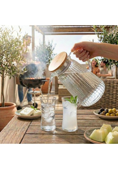 Akasya Kapaklı Borosilikat Cam Sürahi - 4 Farklı Model Ve 1.8 Lt Ve 2 Lt Büyük Boy Seçenekli Isıya Dayanıklı Meşrubat Ve Su Karafı İnce Çizgili Konik 1.8 Litre