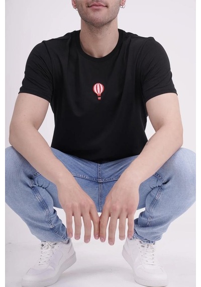The Socks Company 23scts240u Uçan Balon Nakışlı Bisiklet Yaka Siyah Tshirt 001