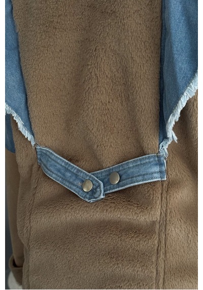Femelle Kadın Bej İçi Süet Denim Kot Detaylı Çıtçıt Düğmeli Mont