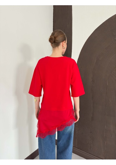 Verymoda Dantel Ve Saten Detaylı Asimetrik Tişört D2942 Kirmizi