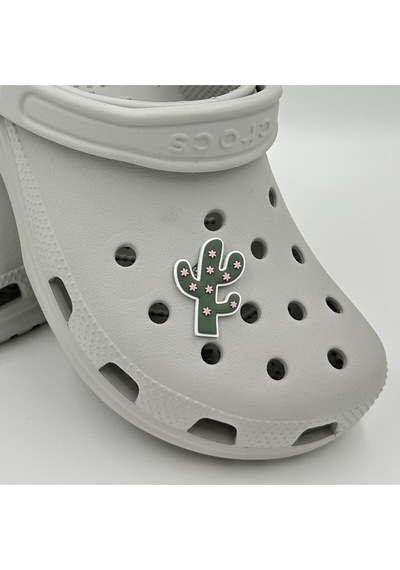 Crocs Terlik Süsü Ve Aksesuarı , Çanta Süsü Jibbitz Kaktüs 02 Görsel Figür Aksesuar Koyu Yeşil-pembe-beyaz Crocs Terlik Süsü Ve Aksesuarı , Çanta Süsü Jibbitz Kaktüs 02 Görsel Figür Aksesuar Koyu Yeşil-pembe-beyaz