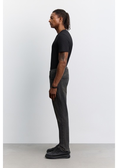 Avva Erkek Antrasit Eskitme Yıkamalı Pamuklu Elastan Madrid Comfort Slim Fit Jean Pantolon A62y3527