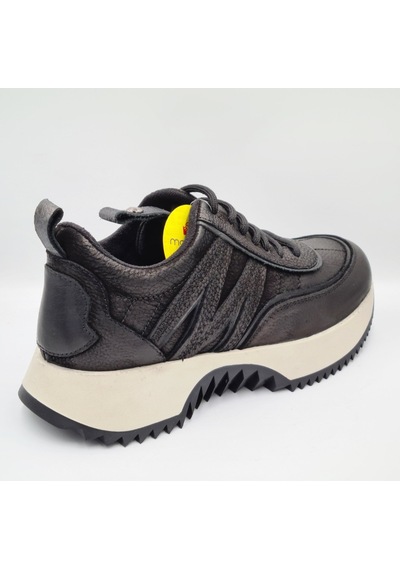 Mammamia D25ka-3700 Siyah Nubuk Siyah Faber Hakiki Deri Kadın Günlük Sneaker Ayakkabı Siyah Mammamia D25ka-3700 Siyah Nubuk Siyah Faber Hakiki Deri Kadın Günlük Sneaker Ayakkabı Siyah