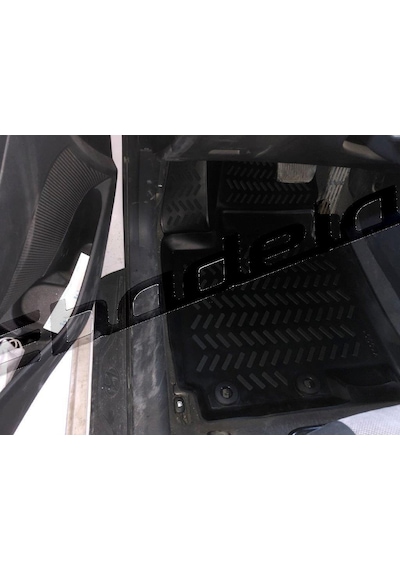 Hyundai Elantra Havuz Paspas Kaucuk Kokusuz Tam Uyumlu 3d Siyah