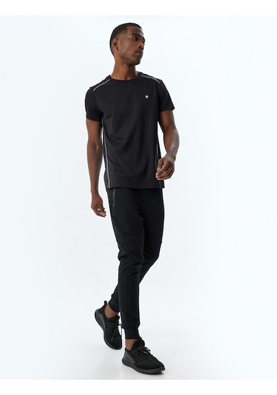 Koton Spor Eşofman Altı Jogger Beli Bağcıklı Dikiş Detaylı Cepli Pamuk Karışımlı Siyah 5wam40095nk Siyah Koton Spor Eşofman Altı Jogger Beli Bağcıklı Dikiş Detaylı Cepli Pamuk Karışımlı Siyah 5wam40095nk Siyah