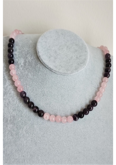 8 MM PEMBE KUVARS AMETİST DOĞALTAŞ KOLYE Çok Renkli