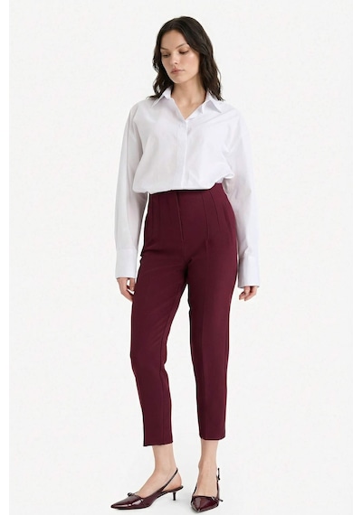 DeFacto Carrot Fit Crop Klasik Kumaş Pantolon Fermuarlı Yüksek Bel Basic Düz Dar Paça C2466AX25SPBR171 DeFacto Carrot Fit Crop Klasik Kumaş Pantolon Fermuarlı Yüksek Bel Basic Düz Dar Paça C2466AX25SPBR171