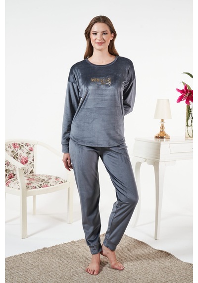 Remsa Kadın Kadife Baskılı Pijama Takımı 25381 Antrasit Antrasit Remsa Kadın Kadife Baskılı Pijama Takımı 25381 Antrasit Antrasit