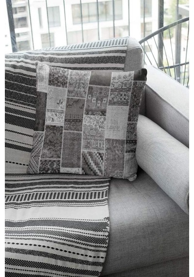 Gri Patchwork Çift Taraflı Yastık Kırlent Kılıfı Krl292n11