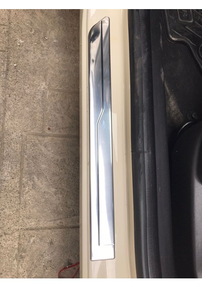 Toyota Corolla Uyumlu Krom Kapı Eşiği Çıtası 4 Prç. 2019   Üzeri