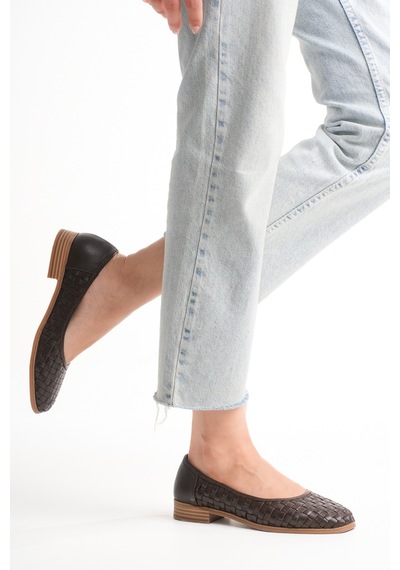 Analin Shoes Kadın Hakiki Deri Örgü Detaylı Babet Kahve Analin Shoes Kadın Hakiki Deri Örgü Detaylı Babet Kahve
