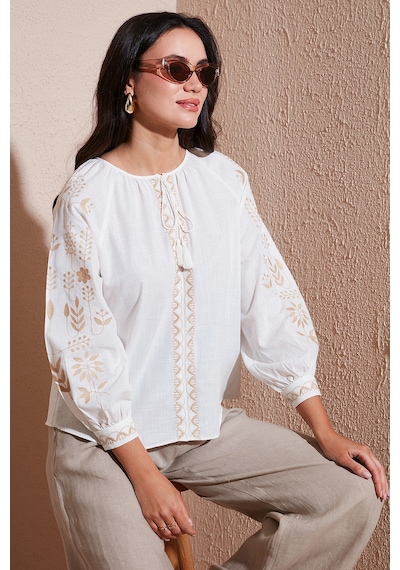 Lela Pamuklu Regular Fit Balon Kol Nakış Işlemeli Bayan Bluz 6110936 Ekru-Taş
