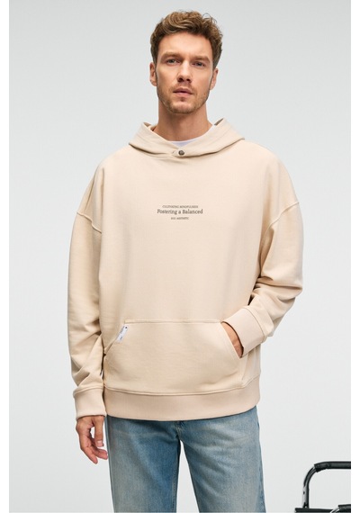 Grimelange CLAY Erkek %100 Pamuk Kapüşonlu Çıtçıtlı Baskılı Cebi Süs Etiketli Krem Sweatshirt