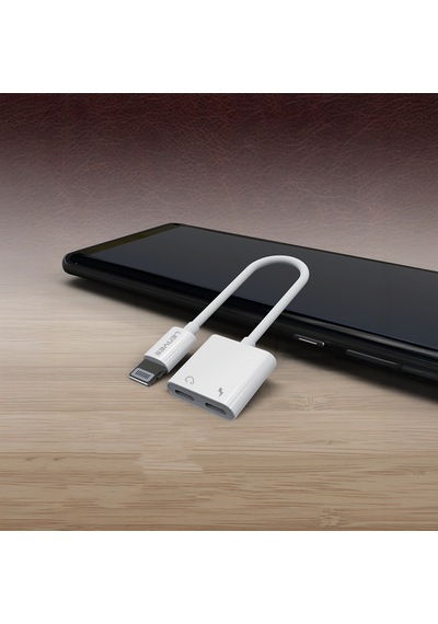 Lenyes Ax92 Lightning To Lightning 2in1 Şarj Ve Kulaklık Dönüştürücü Adaptör Beyaz Beyaz