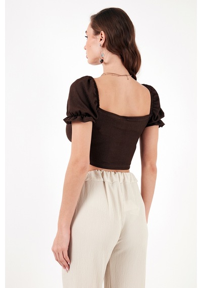 Lela Slim Fit Büzgü Detaylı Kalp Yaka Crop Bayan Bluz 5865601 Kahve