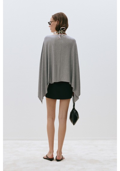 Suud Collection Gri Rae Penye Pelerin