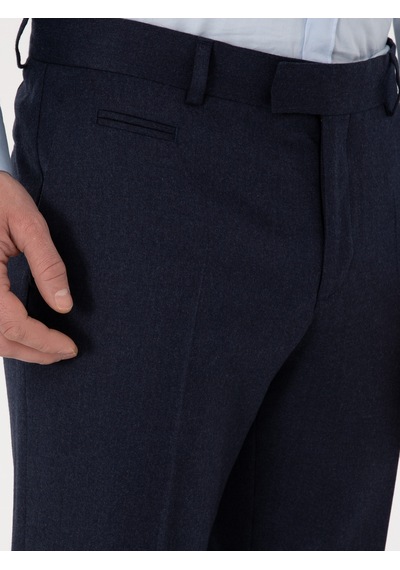 Cacharel Lacivert Slim Fit Yün Karışımlı Mikro Desenli Klasik Pantolon Cacharel Lacivert Slim Fit Yün Karışımlı Mikro Desenli Klasik Pantolon