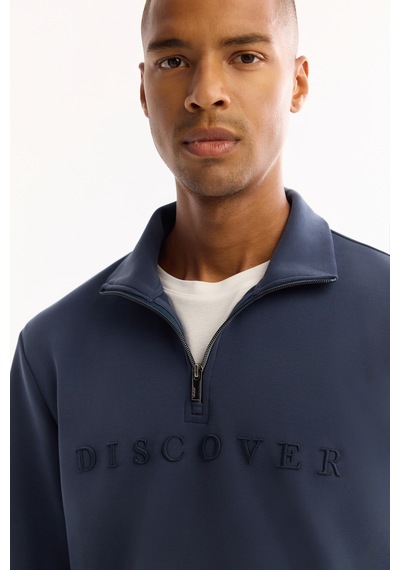 Avva Erkek Açık Lacivert Dik Yaka Fermuarlı Soft Touch Baskılı Regular Fit Sweatshirt A52y1281