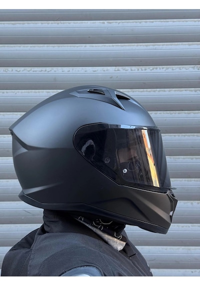 Gıvı 50.7 Mat Siyah Kask Siyah Camlı Çok Renkli