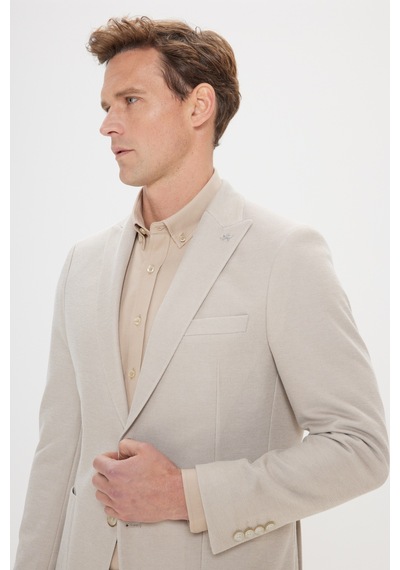 AC&Co / Altınyıldız Classics Erkek Bej 360 Her Yöne Esneyen Slim Fit Dar Kesim Kırlangıç Yaka Desenli Blazer Ceket Bej AC&Co / Altınyıldız Classics Erkek Bej 360 Her Yöne Esneyen Slim Fit Dar Kesim Kırlangıç Yaka Desenli Blazer Ceket Bej