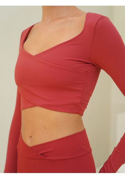 Mai Studios Co. Gaia Uzun Kollu Çapraz Detay Bordo Crop Bordo