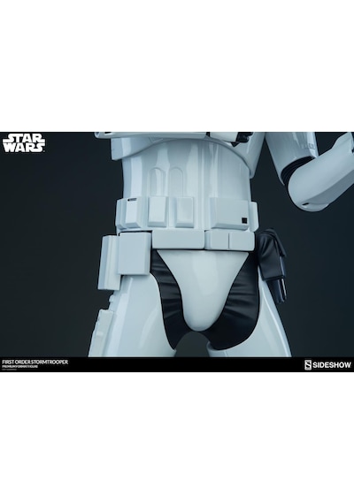 Sideshow Collectibles First Order Stormtrooper Premium Format Fig